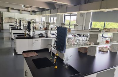 技术应用实验室一角